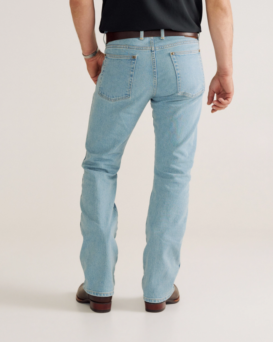 Alternative view of Men's Modern Bootcut Heritage Denim