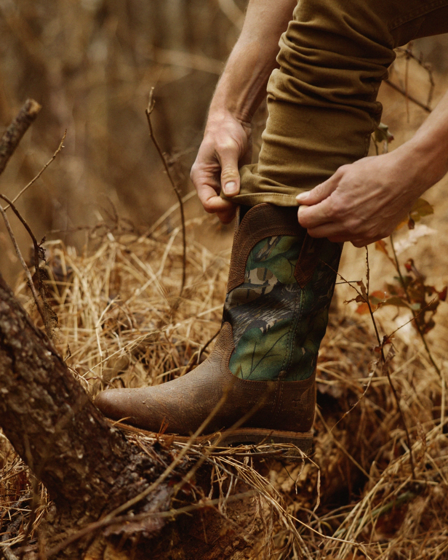 Alternative view of Tecovas x Mossy Oak Rugged Roper